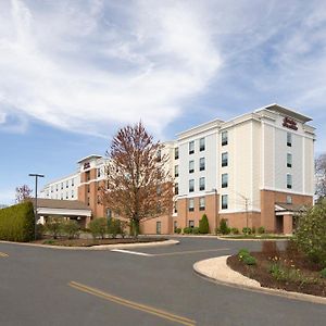 Hampton Inn & Suites Yonkers - Westchester